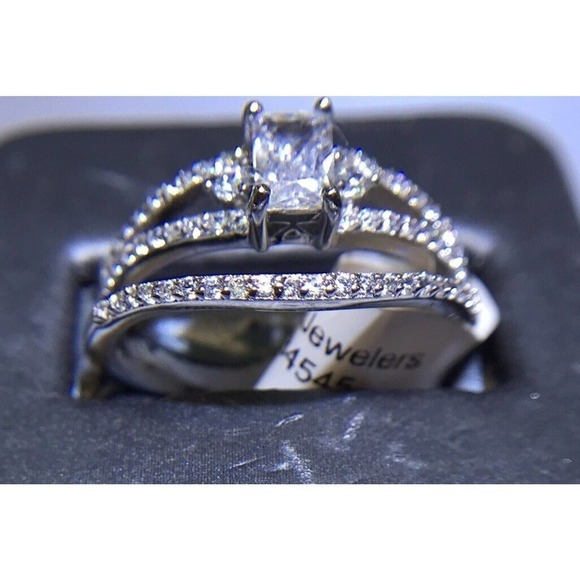 Wedding Set White Multi Stone Sz8.75 Silver 925 NWT (All Stones Simulated) - Picture 3 of 7